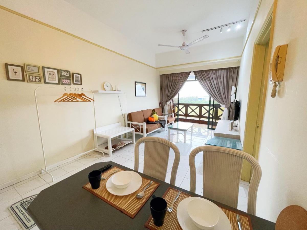 1 Bedroom Apartment, Melaka Cbd Town Center- Hosted By Private Locals Resident, Balcony With City Skyline View Or Seaview, Opposite Malls, Tv Box, 5 Minutes To Jonker Street, Malacca Exterior foto